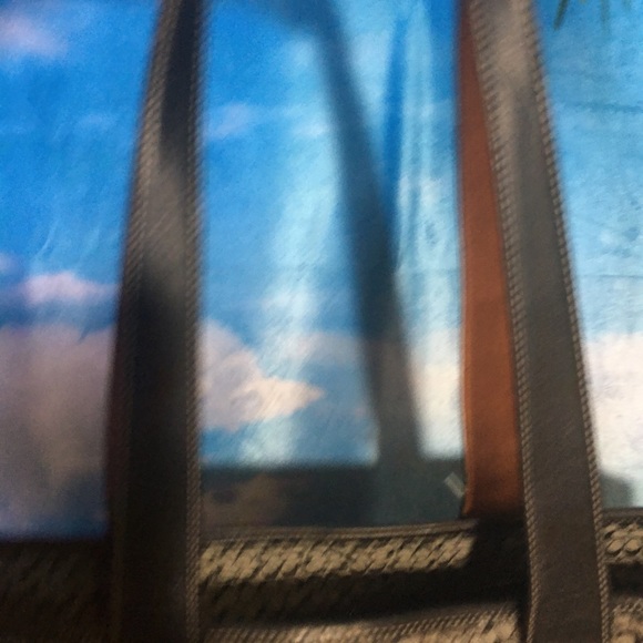 Coach large Tote black & brown. Side pockets needs - Picture 6 of 8